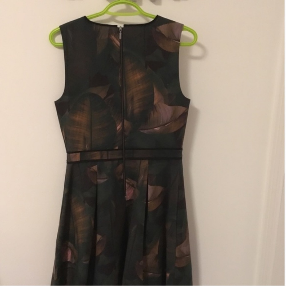 RW&CO green leaf dress size 8 nwt - Picture 2 of 6